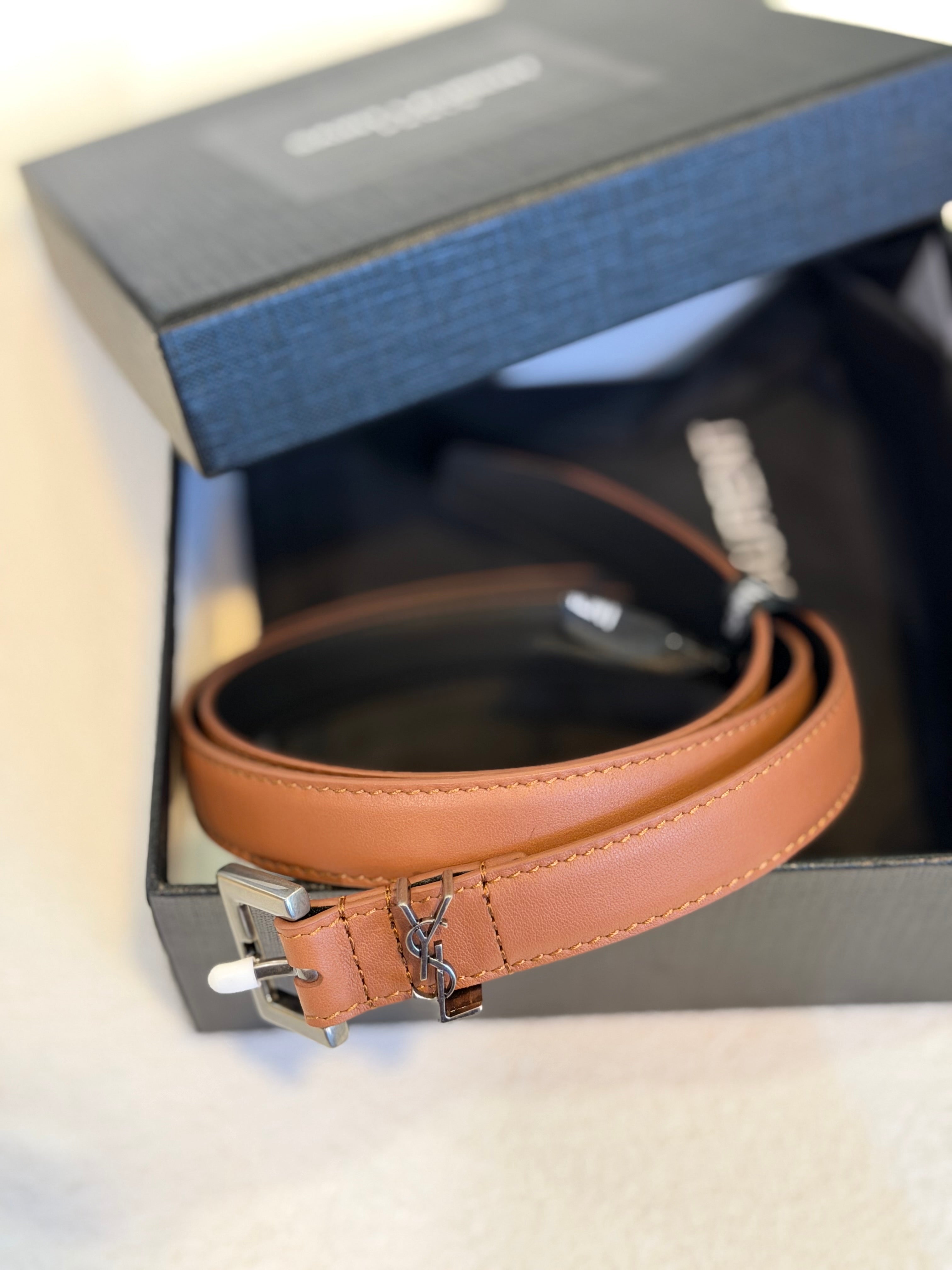 CINTO YSL A-16